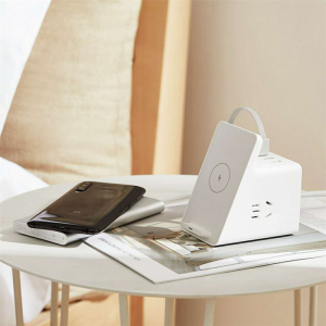 Xiaomi Vertical Wireless Charging Socket with 18W Max 3 USB Port Wholesale