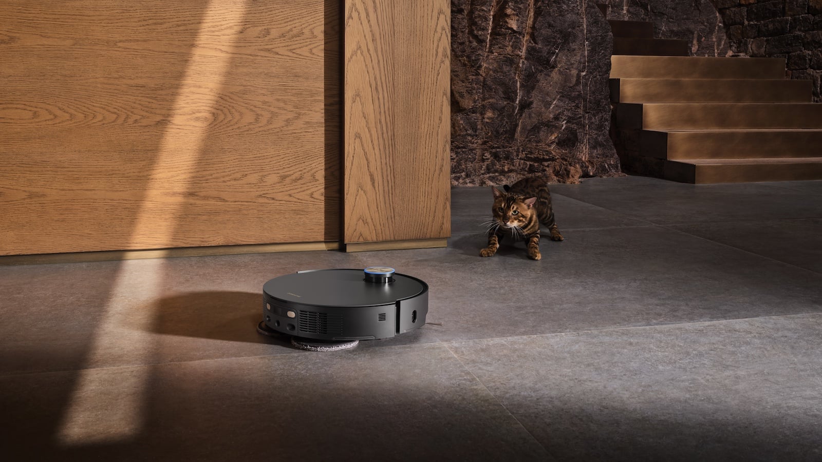 DreameX50UltraRobotVacuum01 Rucas Review of Dreame X50 UltraMaster Robot Vacuum The World's First Bionic Obstacle - Crossing Technology, a New Breakthrough in AI - Powered Intelligent Cleaning
